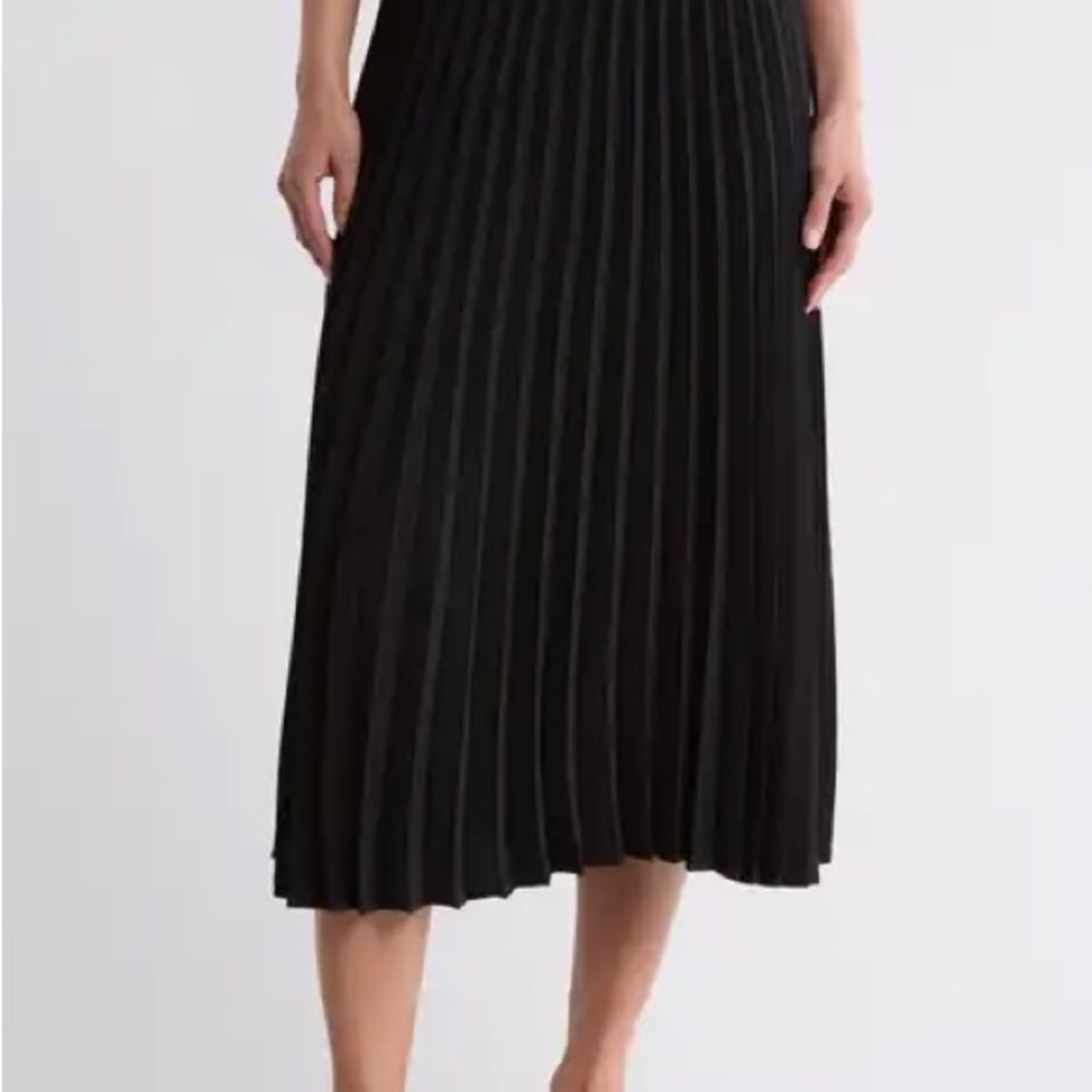 Max Studio Black Midi Pleated Skirt